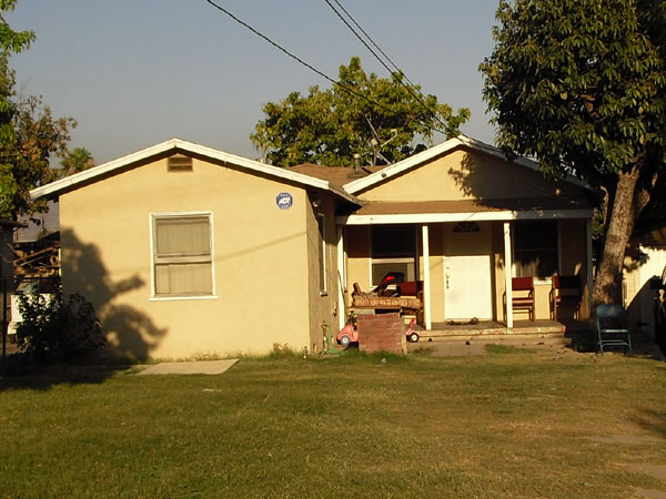 San Bernardino Home For Rent with yard